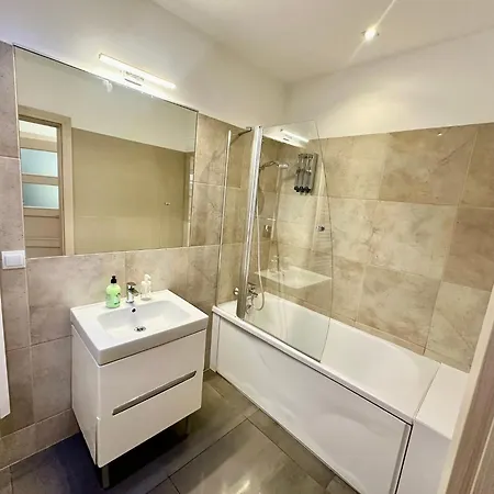 Holidays And City Break In Apartment