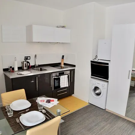 Holidays And City Break In Apartment *